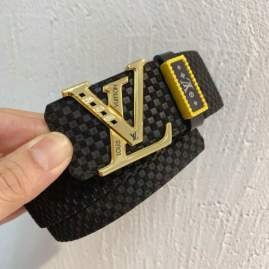 Picture of Louis Vuitton Belts _SKUfw223582406fw